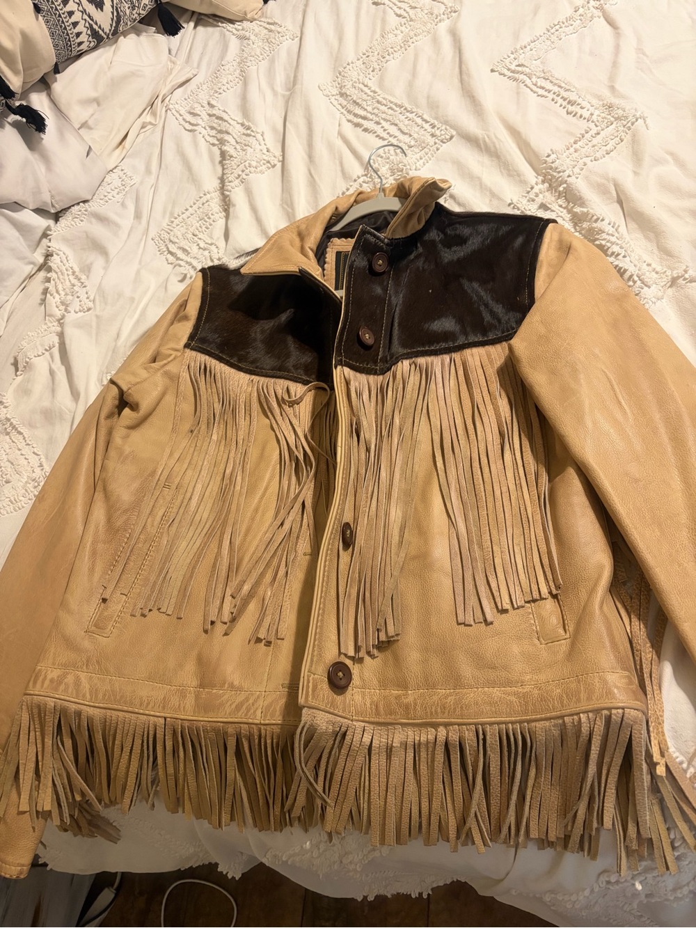 NWT STS Ranchwear Tan Suede Fringe Jacket with Dark Brown Yoke